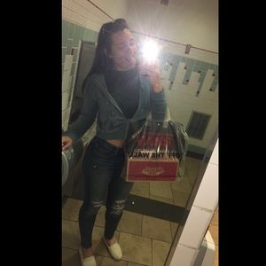 Meet your Posher, Taytem